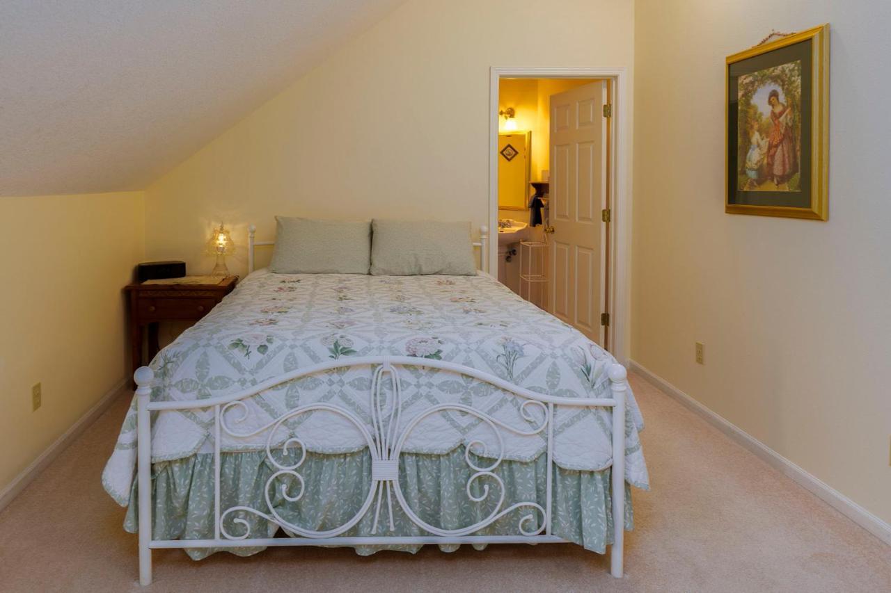 Sweetgrass Inn Bed & Breakfast Рапид-Сити Экстерьер фото